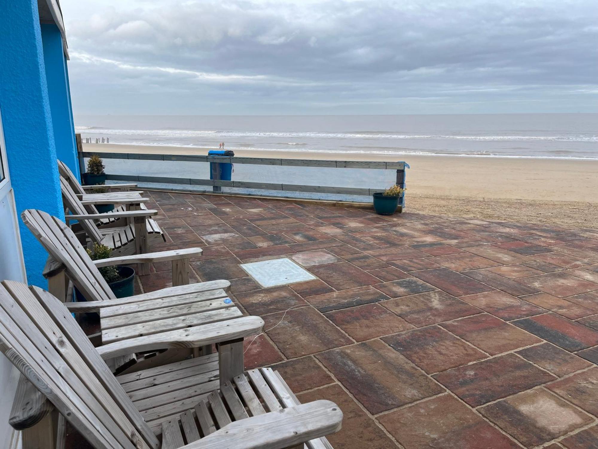 Chalet Poachers Pocket Seaview *