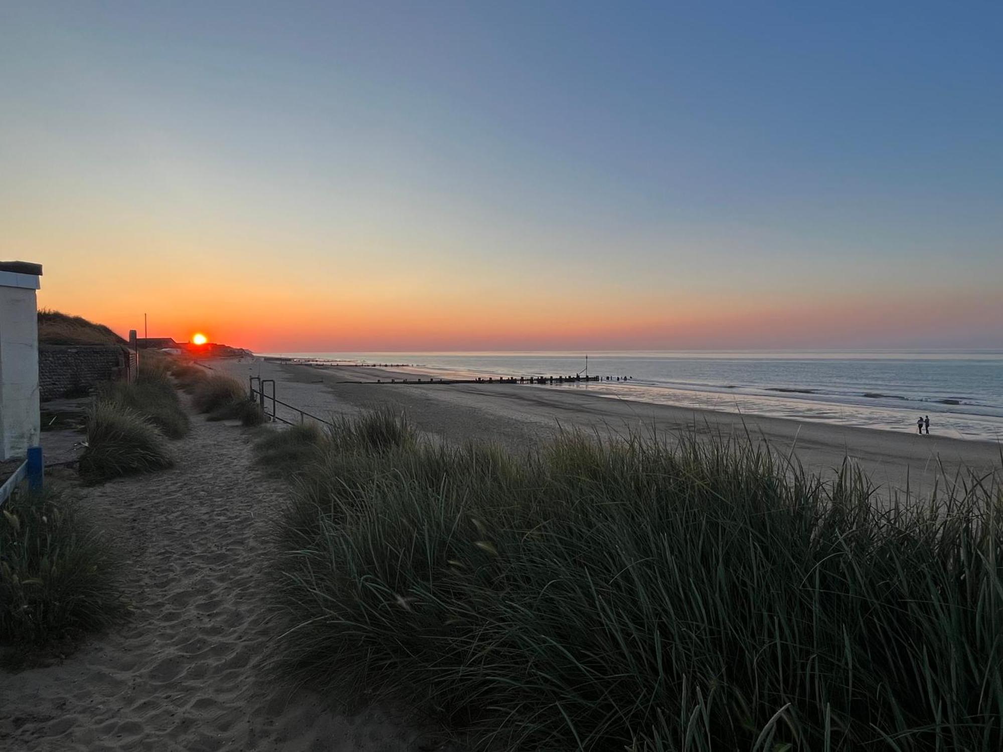 Chalet Poachers Pocket Seaview